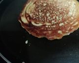 A picture of step 3 of Besan Uttapam.