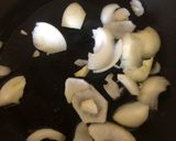 Foto del paso 2 de la receta: Lentejas con Gambones y alcachofas
