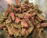 Une image de l'étape 4 de Salade de bœuf Thaïlandaise.