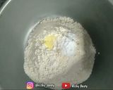 Foto langkah ke 2 dari resep Sosis Kentucky Krispi (6 sosis jadi 24pcs).