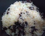 Foto del paso 4 de la receta: Arroz con hongos secos