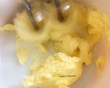 A picture of step 1 of Butter Cookies.