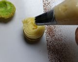 Foto langkah ke 6 dari resep Choux Au Craquelin with mango & mulberry Sauce.