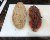 Foto del paso 4 de la receta: Bocadillo de anchoas de la escala