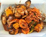 A picture of step 3 of Seafood Bucket.