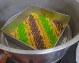 Foto langkah ke 9 dari resep Brownies Lukis Batik.