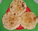 જીરા ભાખરી (Jeera Bhakhri Recipe In Gujarati) રેસીપી સ્ટેપ2ફોટો