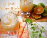 Foto langkah ke 4 dari resep 🍊Es Jeruk Kelapa Muda🍊.