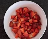 A picture of step 1 of Strawberry Crostini.
