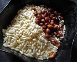 A picture of step 1 of Churmuri.