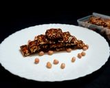 સીંગ ની ચીકી (Peanuts Chikki Recipe in Gujarati) રેસીપી સ્ટેપ3ફોટો