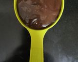 A picture of step 4 of Vanilla cup cakes with chocolate frosting.