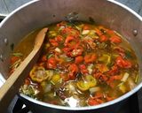 Une image de l'étape 17 de Sauces aux trois piments, coriandre et radis noir.