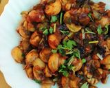 A picture of step 6 of Chilli garlic mushrooms.