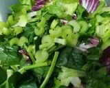 Foto del paso 1 de la receta: Ensalada de pollo rostizado