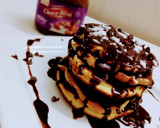 A picture of step 5 of Choco bliss pancakes.