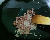 A picture of step 2 of Upma.
