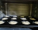 Foto langkah ke 6 dari resep Cupcake Bolu Pisang Keju.