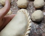 Foto del paso 6 de la receta: Empanadas de carne cortada a cuchillo 100% caseras 🤤