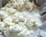 कलाकंद (kalakand recipe in marathi) रेसिपी स्टेप 3 फोटो 