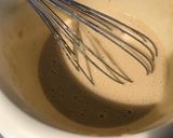 Une image de l'étape 6 de Clafoutis aux pommes et vanille à la farine de châtaigne corse.