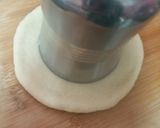 A picture of step 4 of Eggless doughnuts.