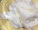 Foto langkah ke 3 dari resep Hokkaido Chiffon CupCake.