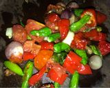 Foto langkah ke 3 dari resep SAMBEL TEMPE GORENG (ala anak kost).