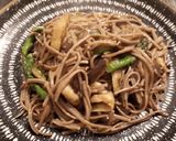 Foto del paso 6 de la receta: Fideos soba con setas y espárragos