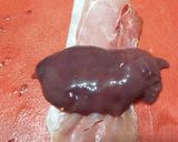 Pas rețetă Rulouri cu ficăței de pui în bacon🥓 cu piure de cartofi🥔 2 fotografie