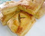 A picture of step 7 of Puff pastry Beef box.