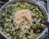 Foto del paso 3 de la receta: Tortilla de acelga con arroz al horno
