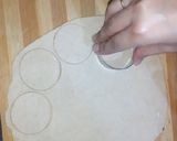 A picture of step 5 of Panipuri shots.