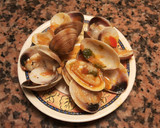Foto del paso 17 de la receta: Cazuela de merluza con almejas y patatas rosadas