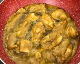 A picture of step 5 of Green Chicken Curry.