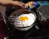 A picture of step 2 of Shrimp Patties.