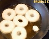 A picture of step 7 of Soft & fluffy donuts.