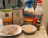Foto del paso 1 de la receta: Pastelitos de chipirones y gambas en salsa con patatas