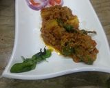 A picture of step 3 of Qeema aloo.