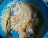 Foto langkah ke 2 dari resep Marmer cake.