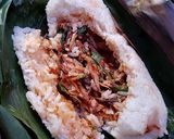 Foto langkah ke 4 dari resep Nasi Bakar Tongkol Pedas.