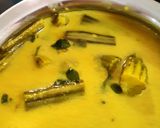 A picture of step 5 of Drumstick kadhi.