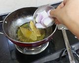 A picture of step 2 of Aloo Matar In Thick Brown Gravy.