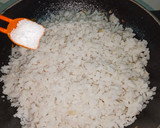 A picture of step 4 of Kanda Poha.