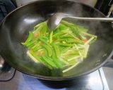 蘆筍炒蝦仁(簡單料理)的食譜步驟3照片