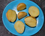 A picture of step 1 of Singhare atta pakoda.