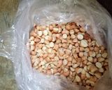 Foto langkah ke 3 dari resep Peyek kacang renyah.