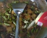 Foto langkah ke 5 dari resep Oseng kecap kikil-boncis (pedas manis)✨.