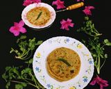 A picture of step 5 of Aloo Paratha.