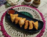 A picture of step 6 of Cauliflower / Gobhi Samosa.